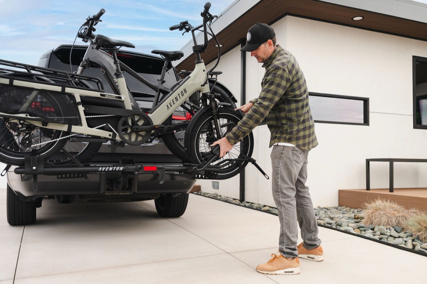 Aventon Hitch Rack Pro