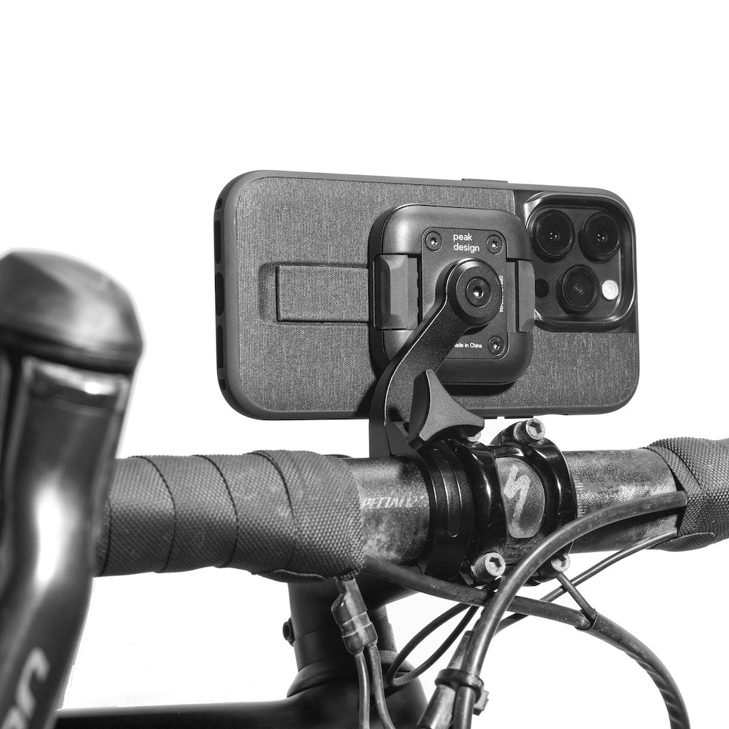 Peak Design Out Front V2 mounted on handlebars