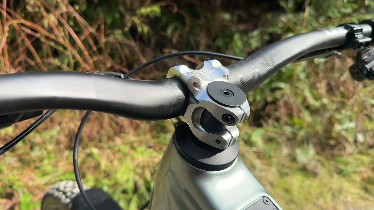 Cockpit after the bar and stem swap
