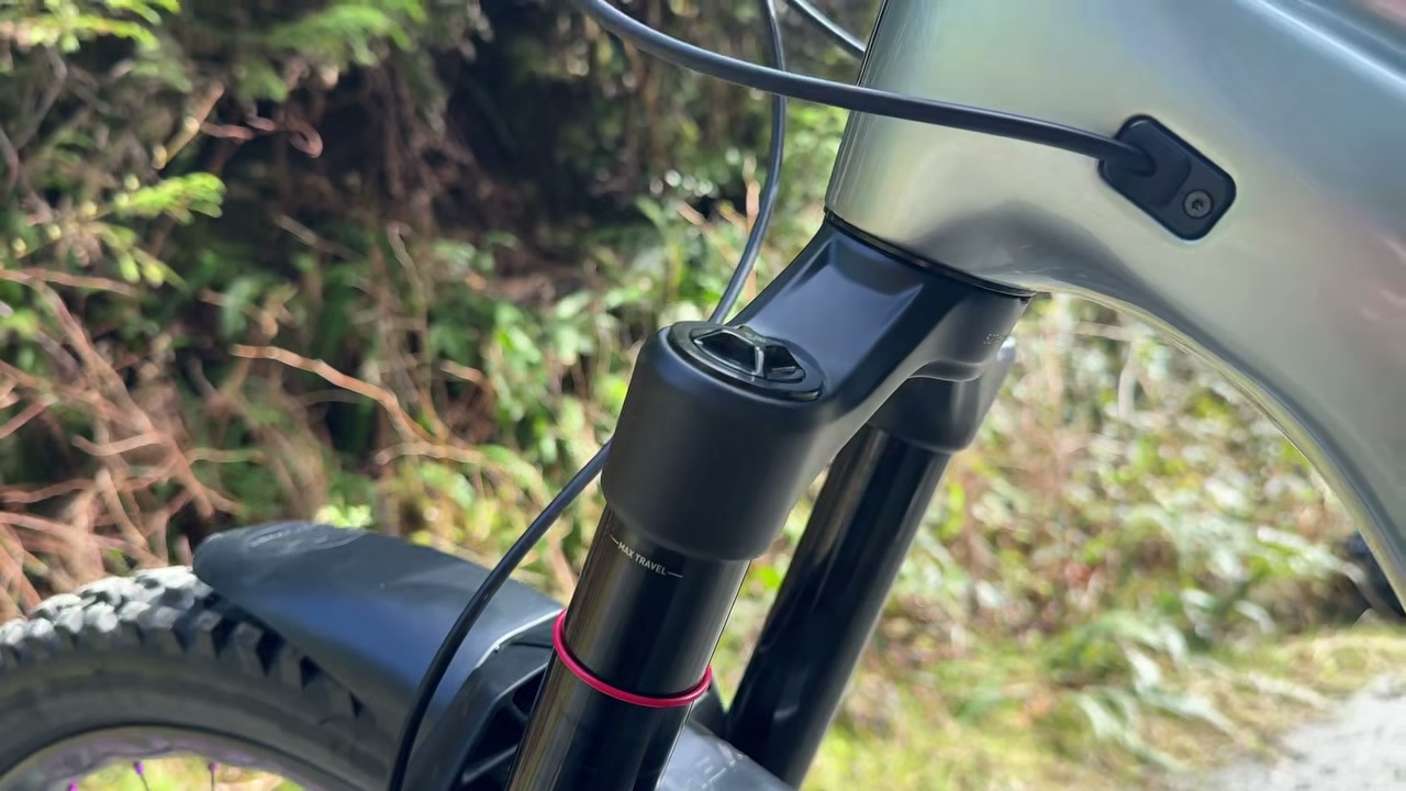 Dropper post and internal routing