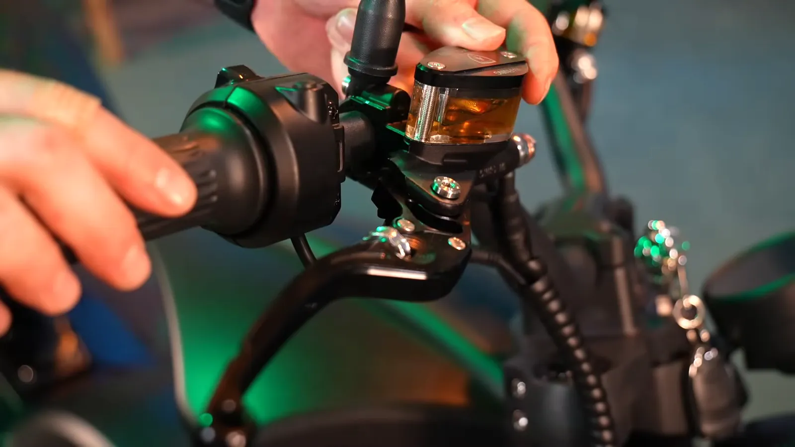 right grip