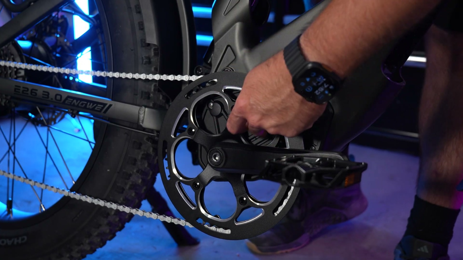 Large chainring and Shimano 8-speed drivetrain