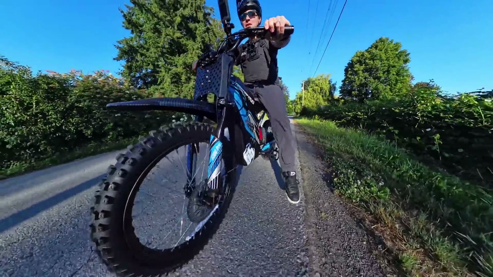 HappyRun G300 Pro riding shot 4