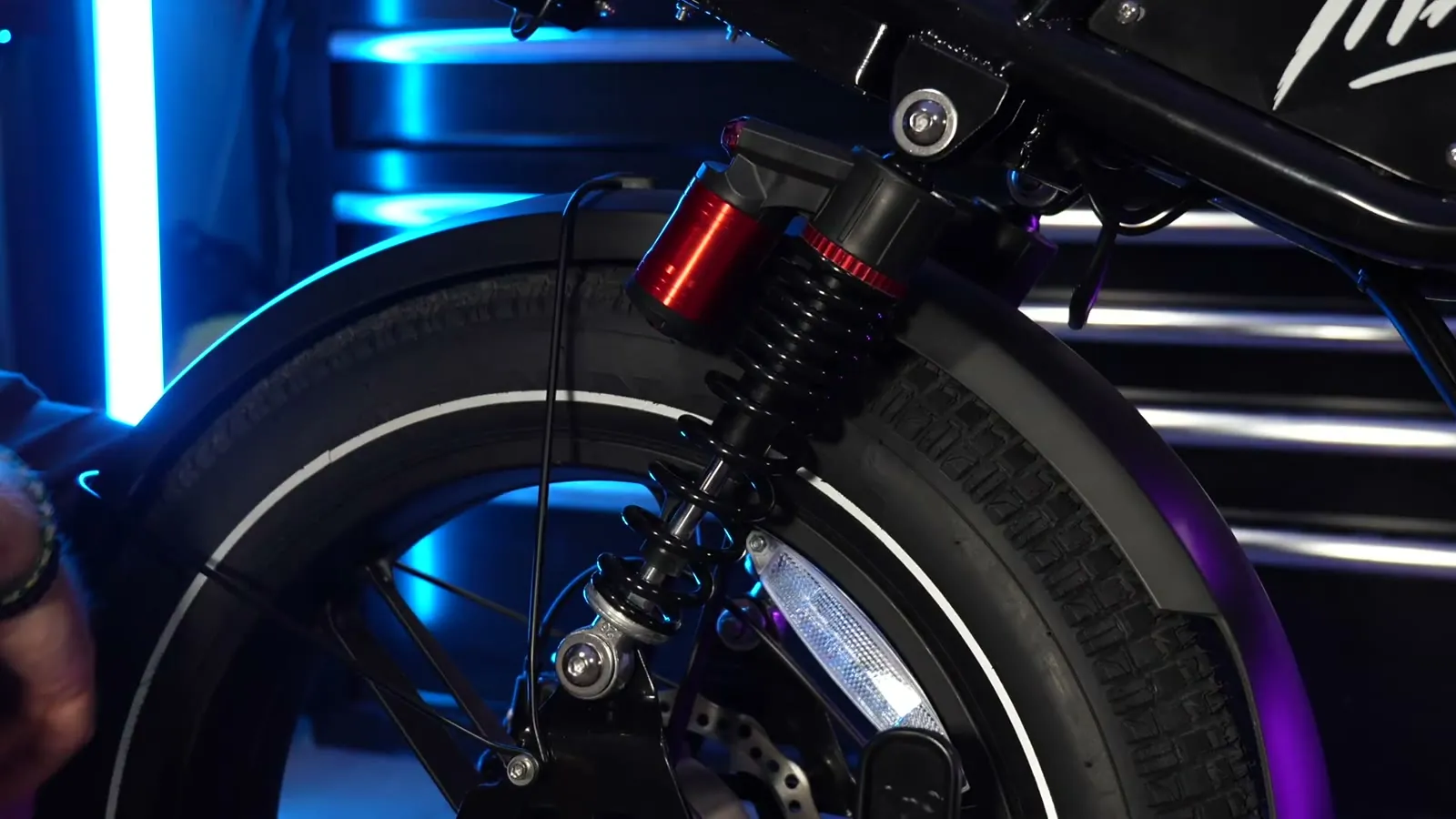 Heybike Titan red rear shock and Titan decal