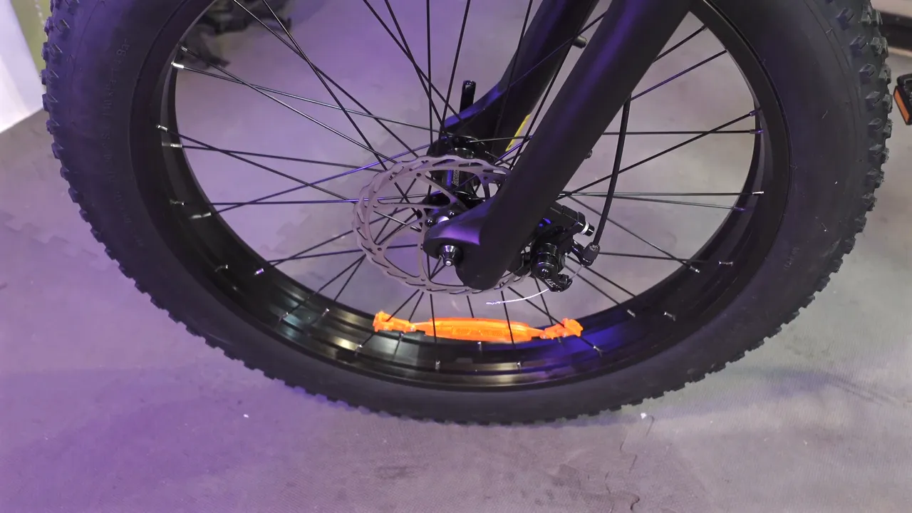 Hiboy P6 Brakes & Tires