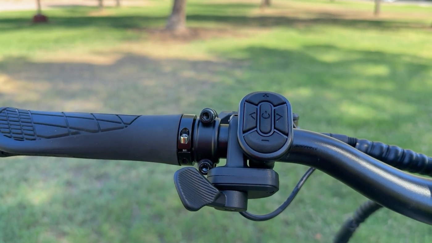 Lock-on grip and trigger shifter on the XPedition 2.0