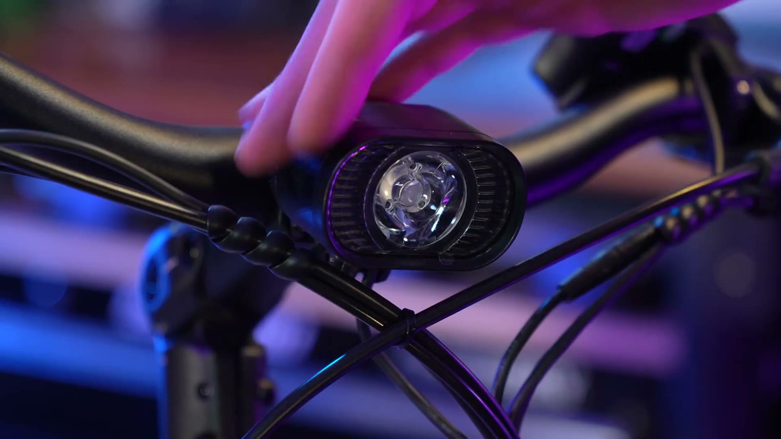 Integrated headlight