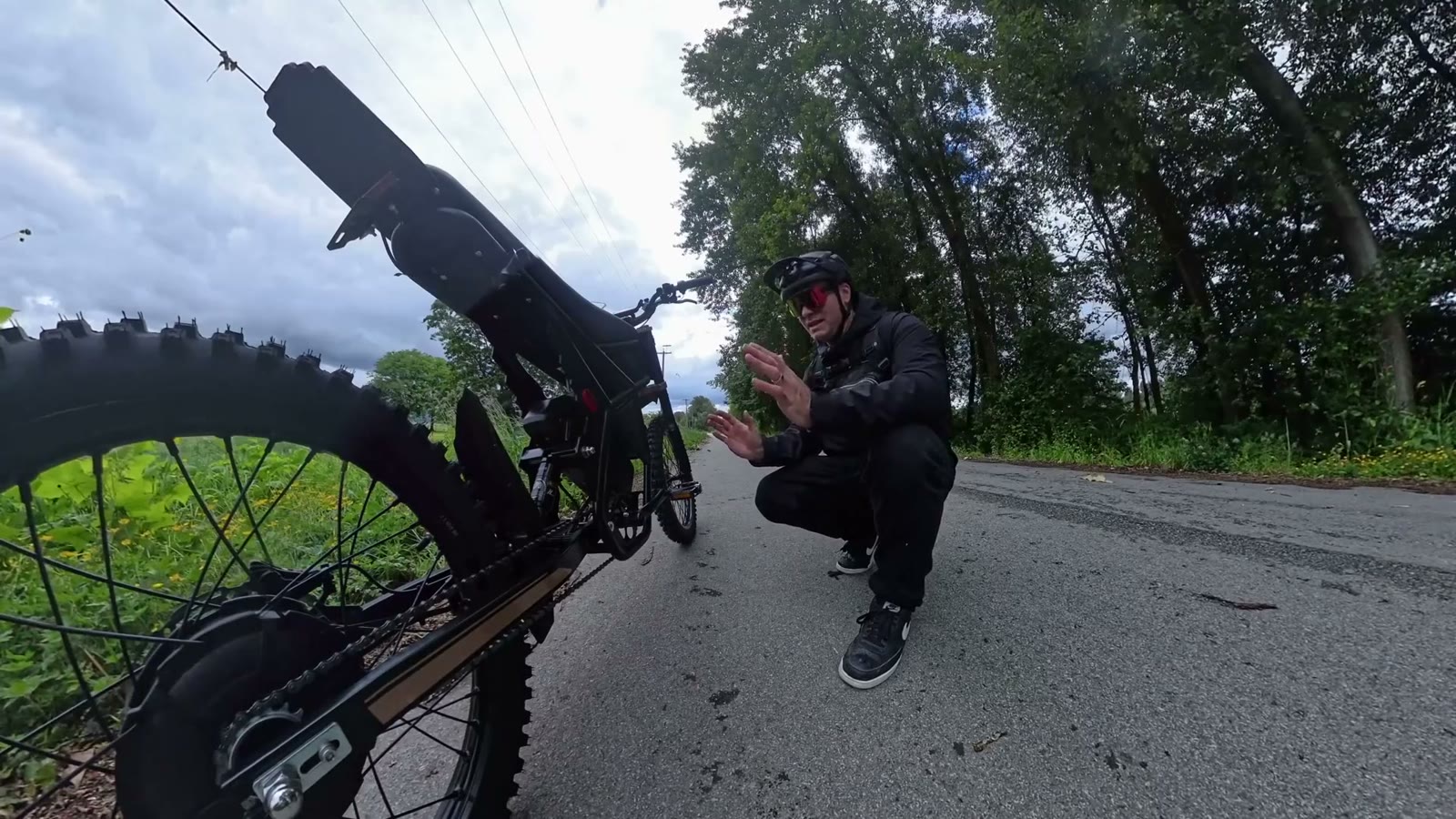 Riding'times GT73 Pro riding shot 3