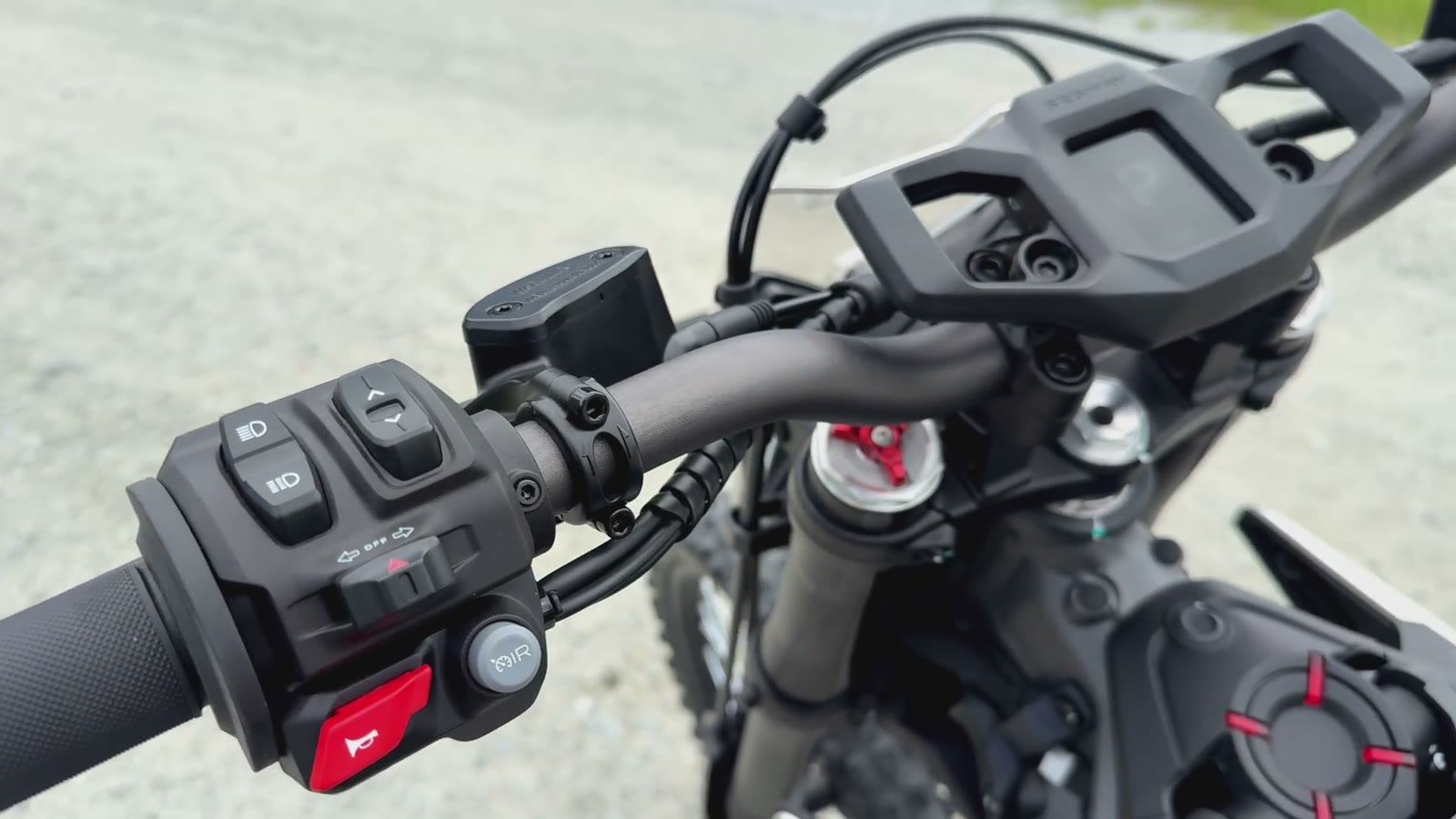Segway Xaber 300 right handlebar controls