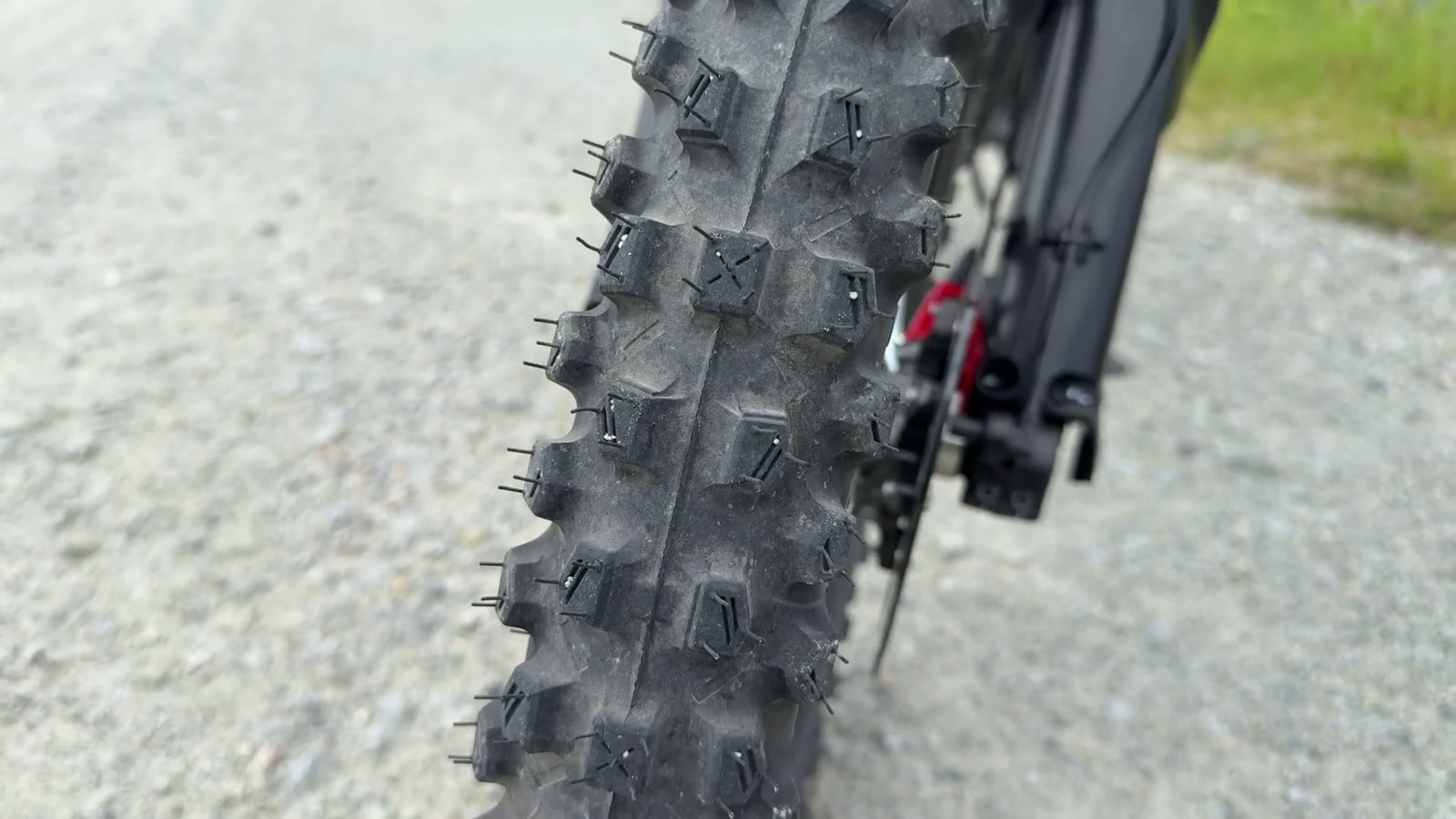 Segway Xaber 300 front tire tread