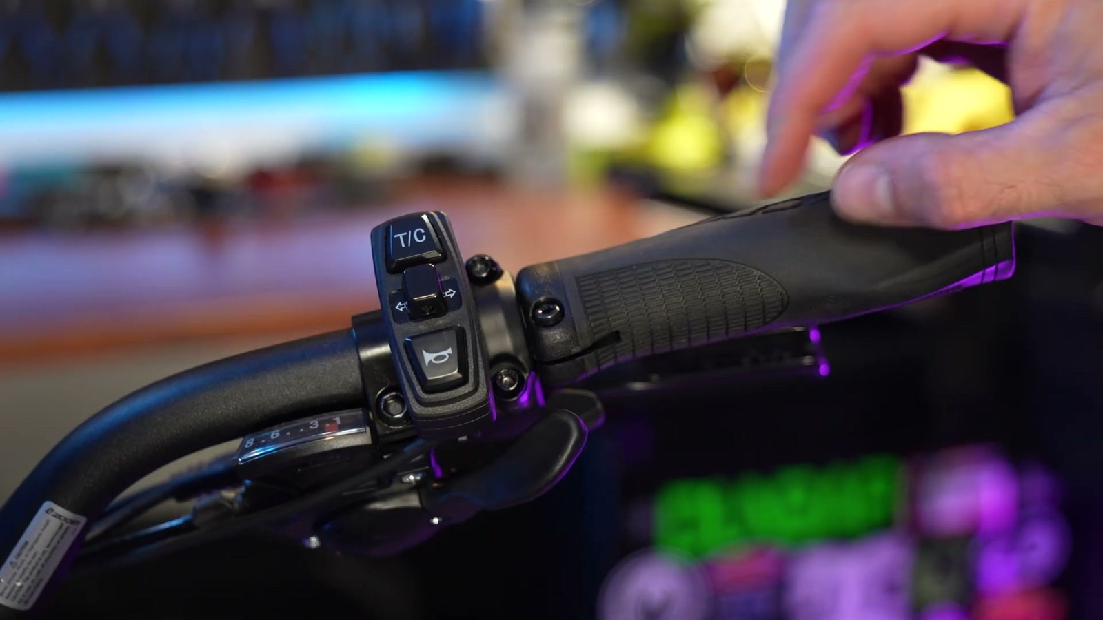 Right-hand control pod with T/C button