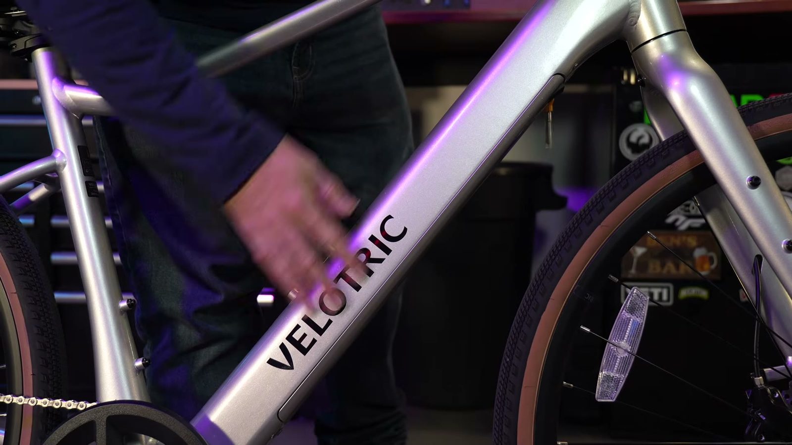 Close-up of the Velotric Tempo downtube hiding the integrated battery