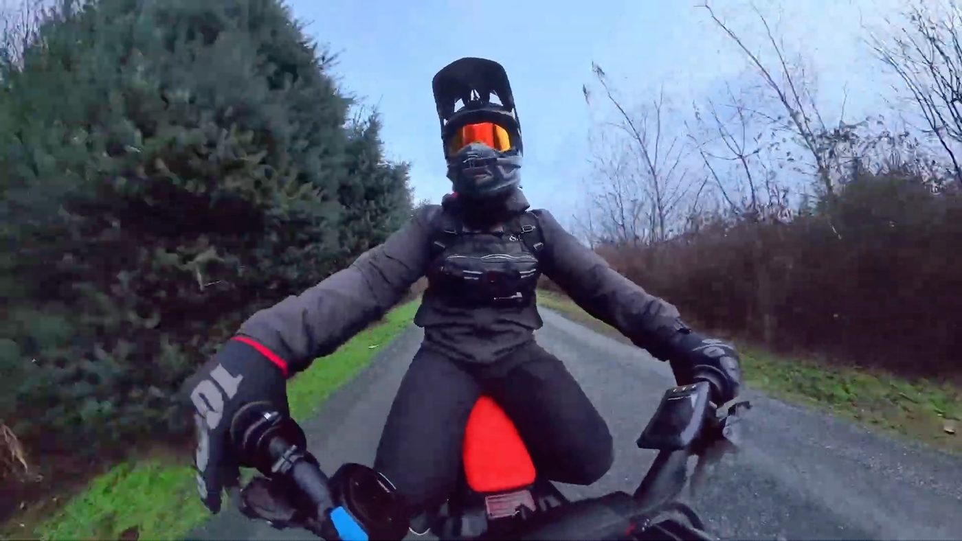 Riding the Yozma IN 10 on grass and trail