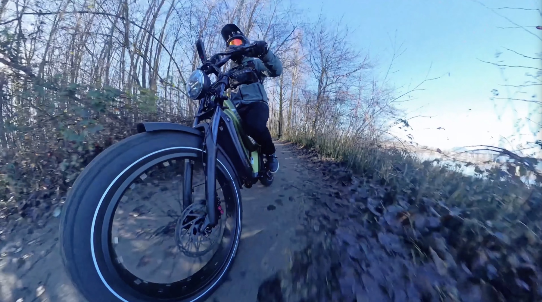 Kepler Dual Battery riding action