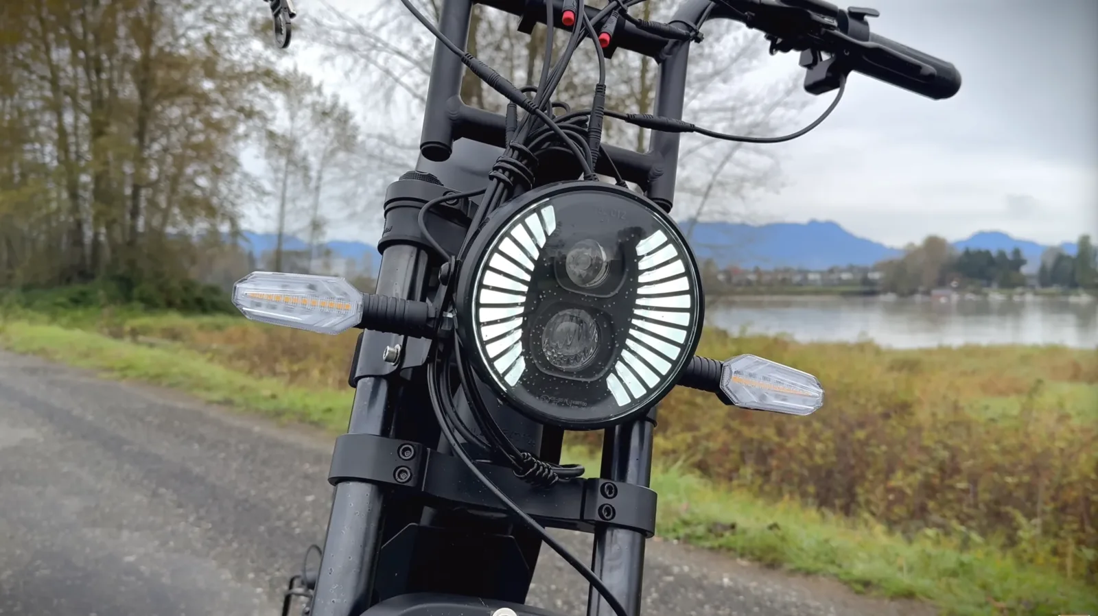LED headlight and turn signals