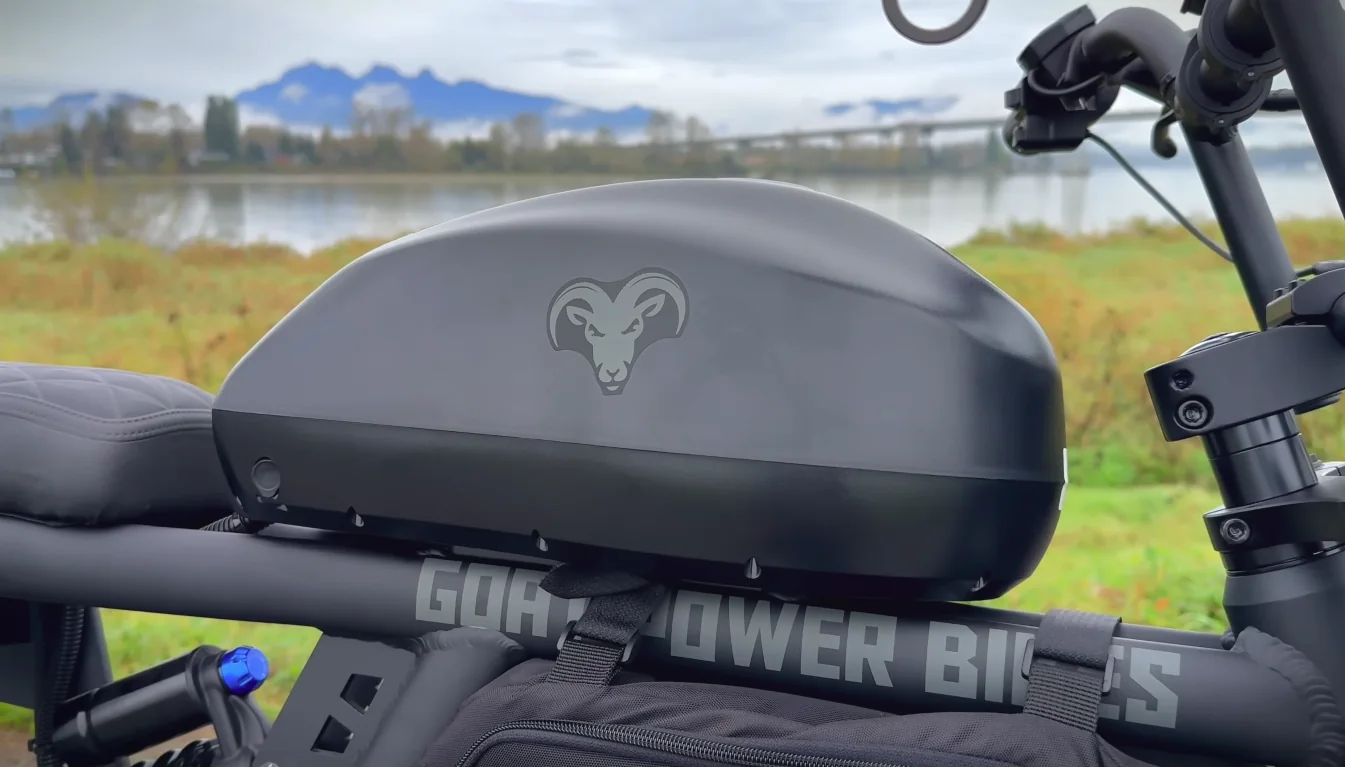 Motor Goat down-tube battery pack with ram badge